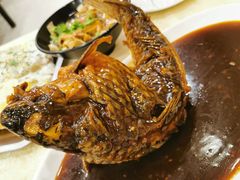 罾蹦鲤鱼-奥华餐厅·老张记(台基厂店)
