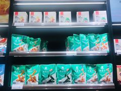 零售区-良品铺子(五角场万达店)