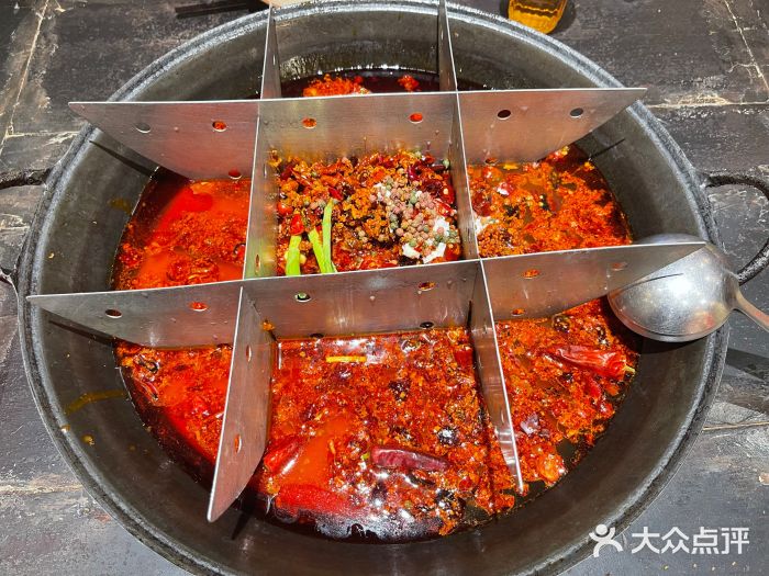 周小明火锅(黑金冠社区店)图片