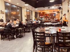 大堂-牛一煲美食(江高店)