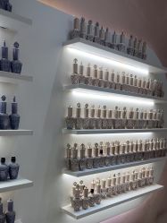 -进巍美甲