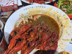 -叶派龙虾•招牌香辣蟹·海鲜(中海国际店)