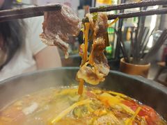 -黔有有贵州酸汤夺夺粉火锅(五味十字店)