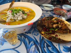 -川流不息·地道川菜·小龙虾(新松江路店)