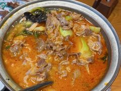 -娜仁图雅蒙古美食村(33小镇店)