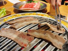 -青瓦炭韩潮烤肉(花园道店)