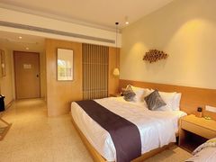 -茅山东方盐湖城景区