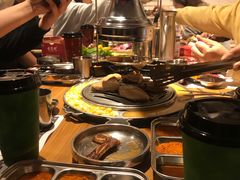 -青瓦炭韩潮烤肉(花园道店)