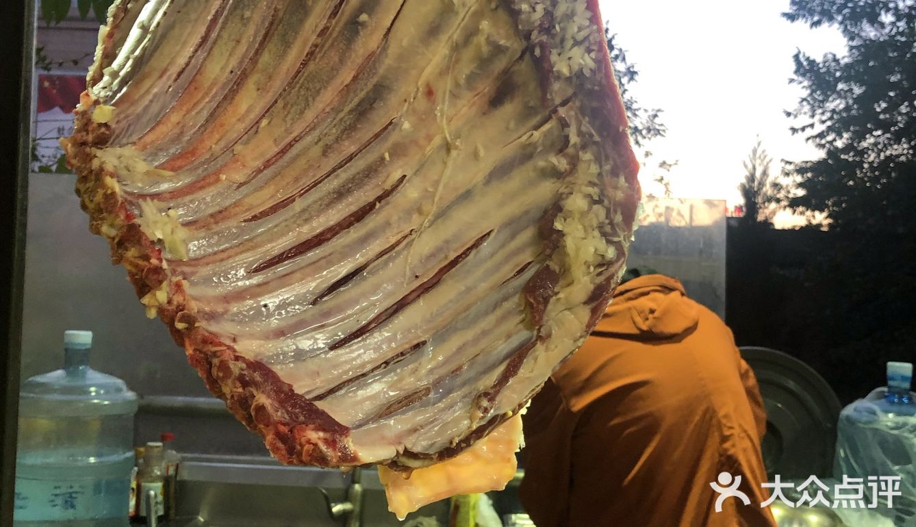 大连新疆维族烤羊肉串的兴盛和衰败