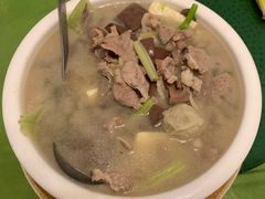 客家盆菜-万秋楼