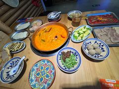 -洱火云南酸菜牛肉火锅(石景山当代商城店)