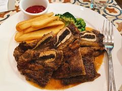 牛仔骨-福龙葡国餐(百老汇店)
