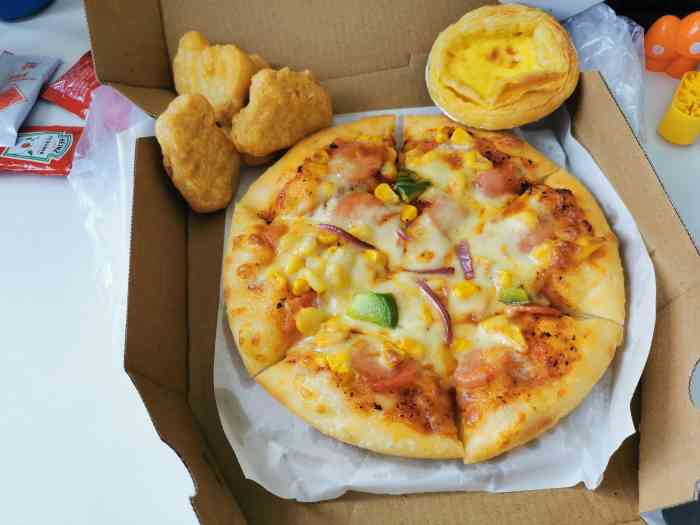 七号汉堡披萨-"周末吃两顿饭,就定了他家的外卖,一共6份.