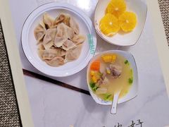 -爱月宝月嫂·育儿嫂