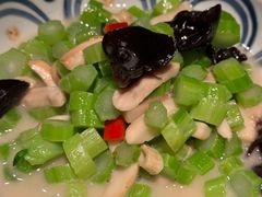 菜心炒口蘑-湖滨28中餐厅·西湖宴·杭州君悦酒店