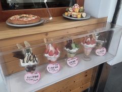 零售区-Lia Cafe Bar Restaurant松山咖啡屋