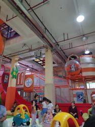 -动力星球家庭亲子游乐中心