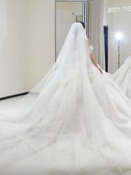 点击看大图 -Bridal Queen·婚纱女皇