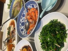 -泓历皇朝酒店(东亭店)