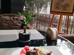 -杭州西湖艺联君亭酒店(黄龙体育中心地铁口店)