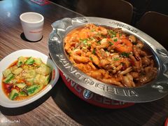 -胖哥俩肉蟹煲(上海悦荟广场店)