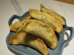 -老新隆牛肉锅贴(新街口店)