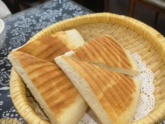 -八两八金·莱芜特色炒鸡(市南漳浦路店)