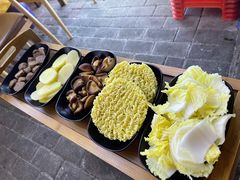 -蜀八婆鲍鱼鸡煲虾(宝安坪洲店)