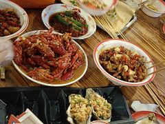 -冶建镜子·老南昌大排档·江西虾王(总店)