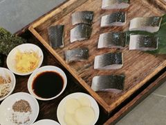 -围炉肉舍•炭烤活鳗•丹东海鲜烤肉(步行街店)