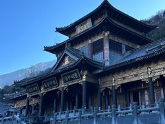 -冕宁灵山寺