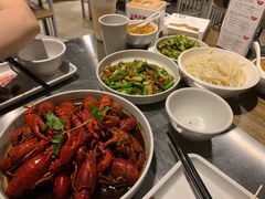 -龙巢盱眙龙虾·牛蛙·烧烤宵夜(八卦岭店)