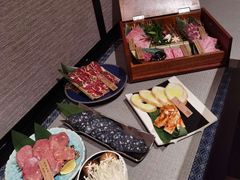 -山川小町·极番烧肉(新地假日广场店)