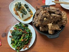 -宝瑞门钉肉饼店