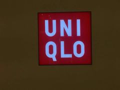 -优衣库(郑州丹尼斯大卫城店)