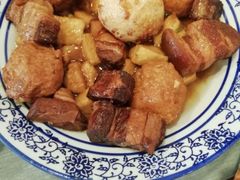 豆腐鸡蛋丸子炖肉-老华洋饭庄(成林道店)