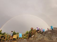 -鬼笑石后山停车场