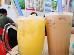 冰白咖啡-伍秀泽海南鸡饭茶室