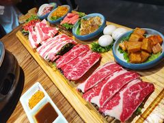 -明洞阿姨·韩式酱蟹烤肉·创意料理(三元桥店)