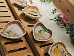 -梨花甄选自助烤肉(小寨原力场店)
