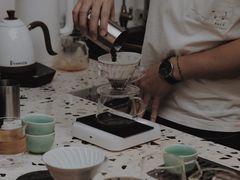 -Line 咖啡(石厦花园店)