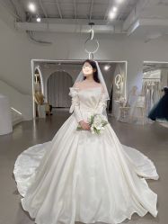 -艾米丽婚纱礼服