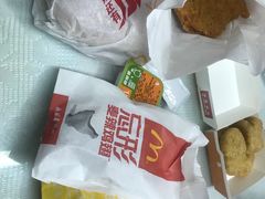 -麦当劳(普陀香溢花城店)