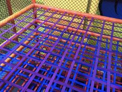 -爱蹦iBOON蹦床运动馆(江汉店)
