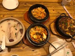 -百年石锅饭·朝鲜族传统民餐