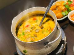 椰汁鲜虾汤冬阴功-大头虾越式风味餐厅(光明广场店)