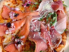 烟熏三文鱼披萨-PIZZA BIANCA(万象城店)