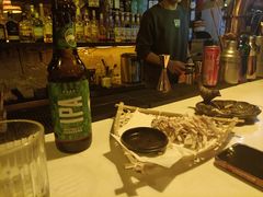 -城墙外BAR