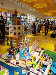 -乐高授权专卖店(朝阳大悦城店)