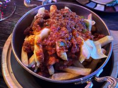 -SISTERS BAR RESTAURANT川意酒馆(嘉善老市H楼店)